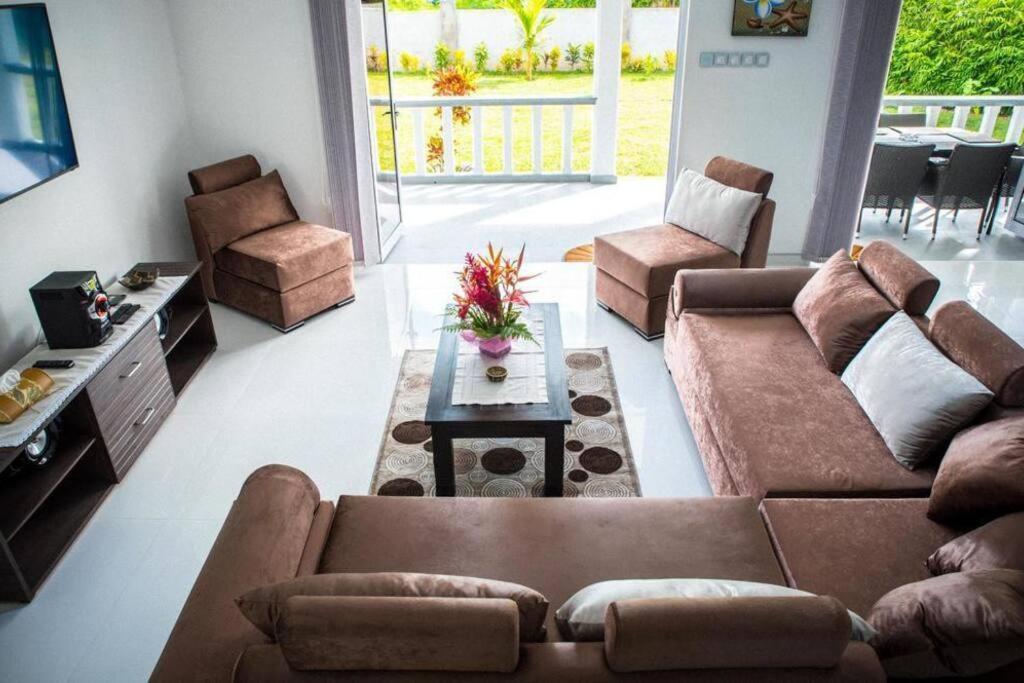Island Charm Of Praslin Villa Victoria Ngoại thất bức ảnh